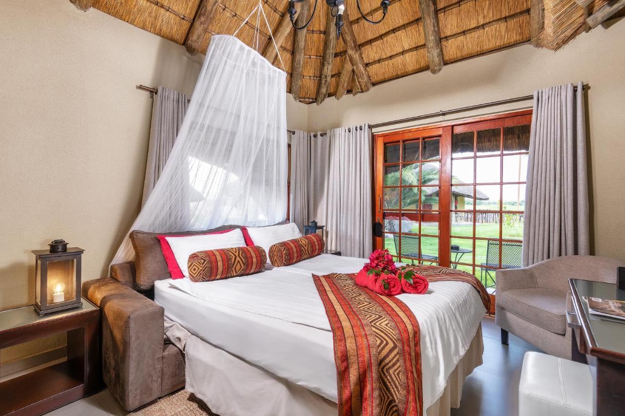 Frans Indongo Lodge Otjiwarongo Bagian luar foto
