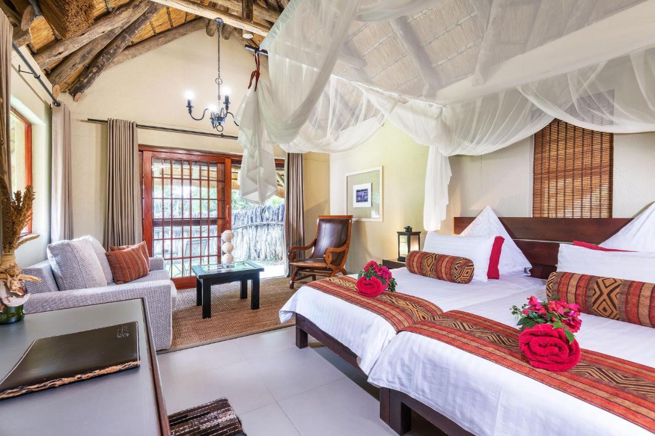 Frans Indongo Lodge Otjiwarongo Bagian luar foto