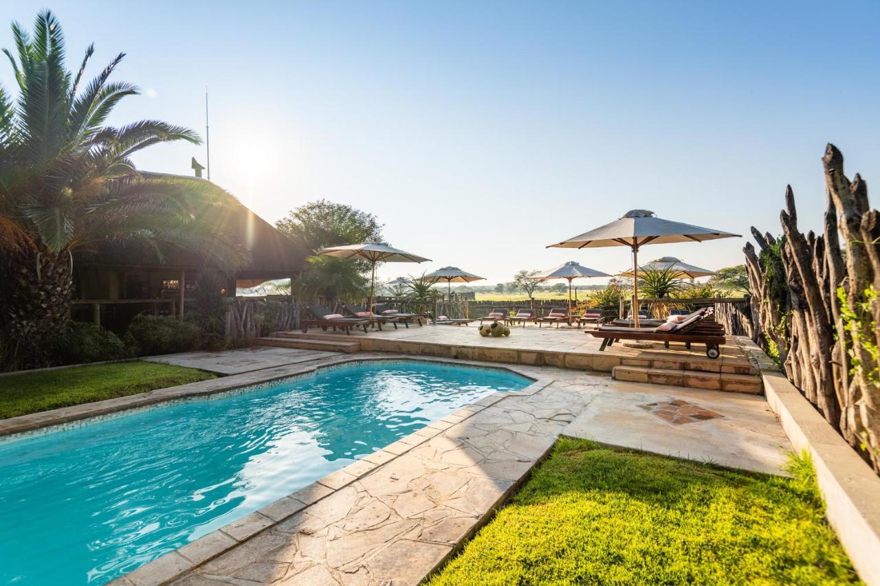 Frans Indongo Lodge Otjiwarongo Bagian luar foto