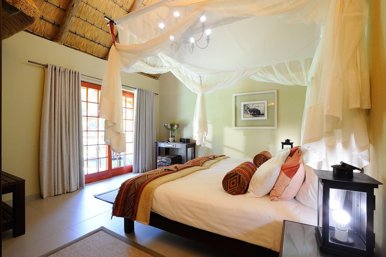 Frans Indongo Lodge Otjiwarongo Bagian luar foto